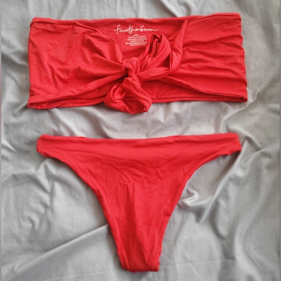 The Kenzie Bottom / Red / Large - Picture 9 of 9